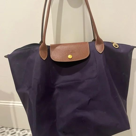 Poshmark longchamp cheap
